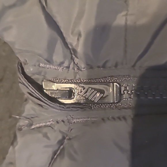 Nike Camouflage Puffer Jacket Coat Boys Size XS or 4 - Picture 5 of 10